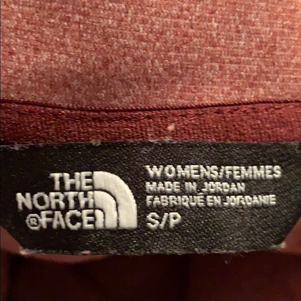 North face pullover - image 4